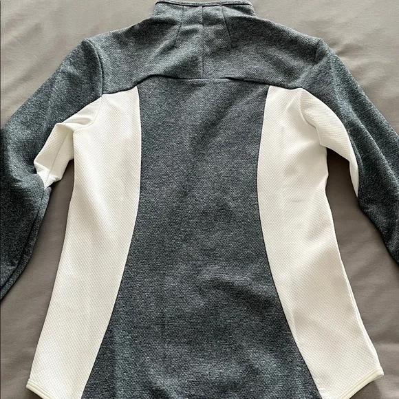 Nike Dri-Fit top - Picture 5 of 10